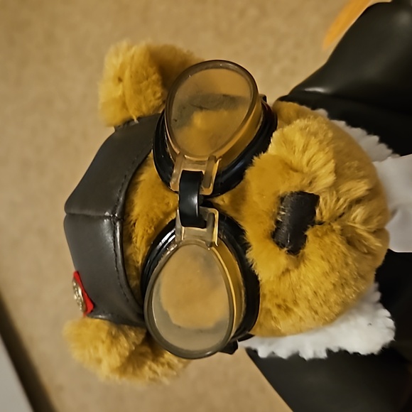 Vintage Brass Button "Pickford Bears" Aviator Bear - Picture 2 of 7